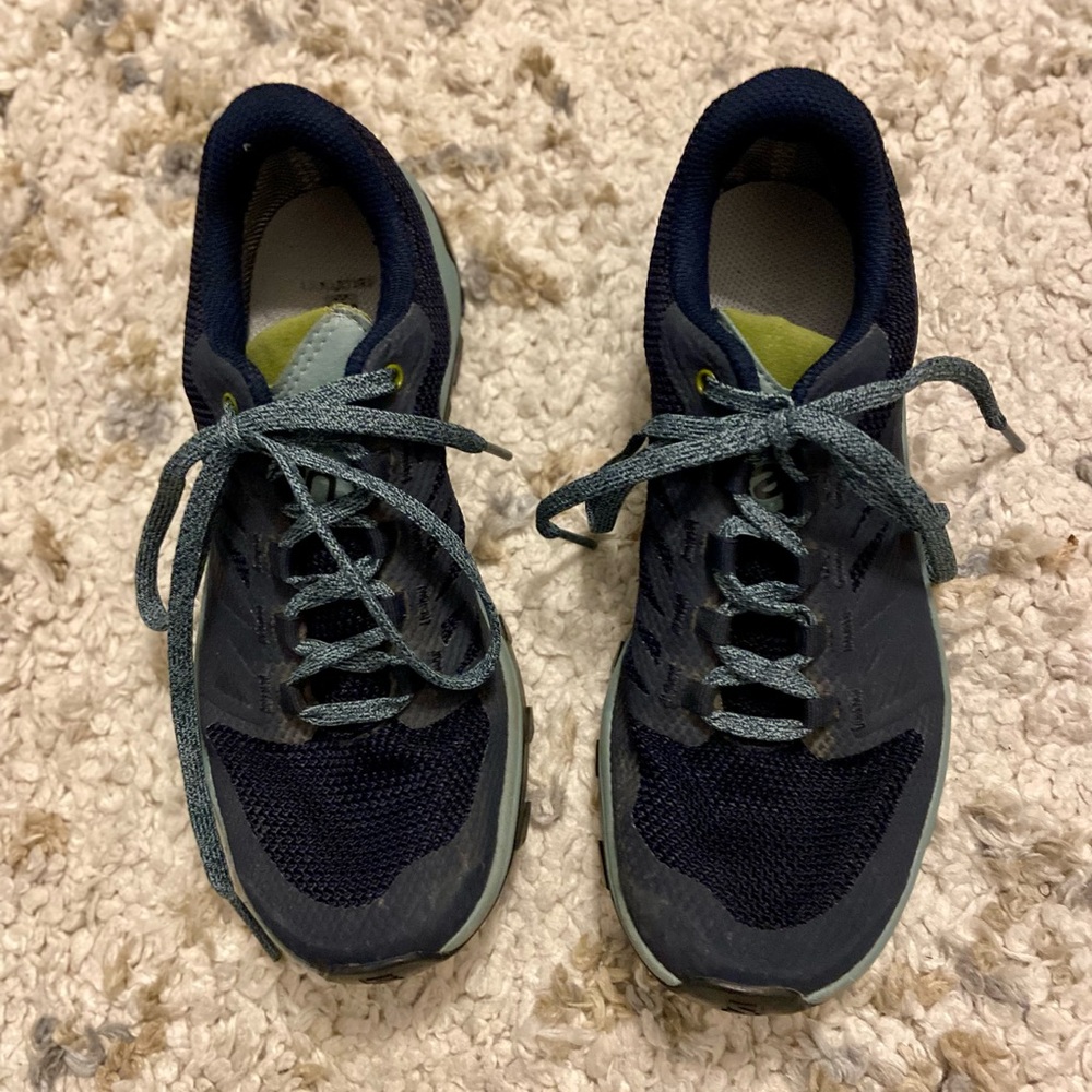 Salomon Outline Gore Tex Women’s Hiking Shoes